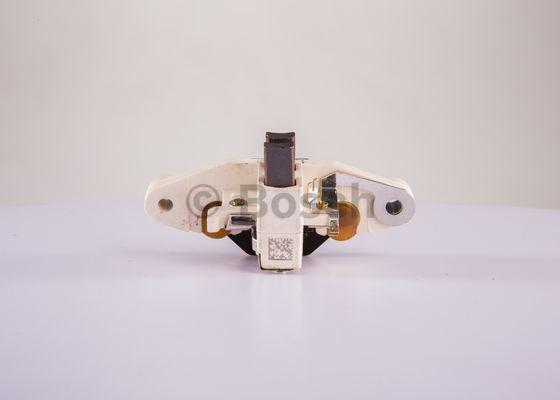 BOSCH 1 197 311 090 - Regulator napona generatora www.molydon.hr