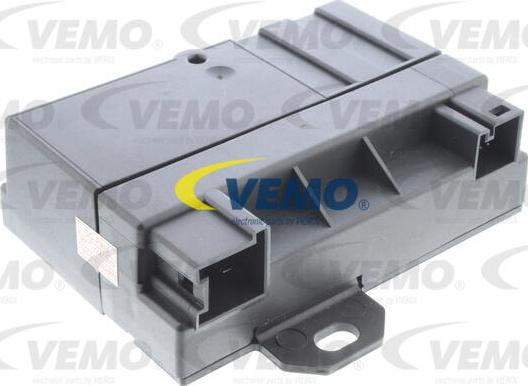 Vemo V30-71-0042 - Komandni Uređaj, pumpa za gorivo www.molydon.hr