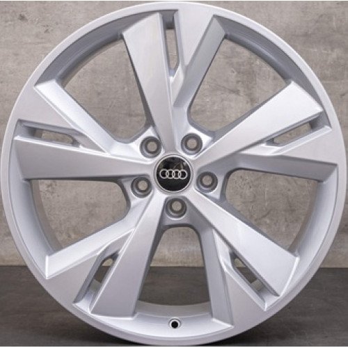 9,0X20 AUDI LM 5/112 ET42 CH57,1 DEMO!!! Silver 9,0X20 AUDI LM 5/112 ET42 CH57,1 DEMO!!! Silver