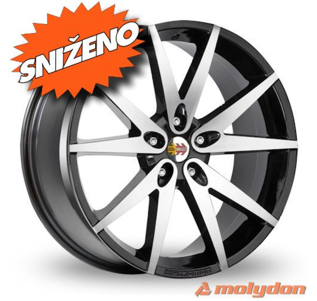 V-10 8.00X17 ET38 5/100 MOMO BLACK