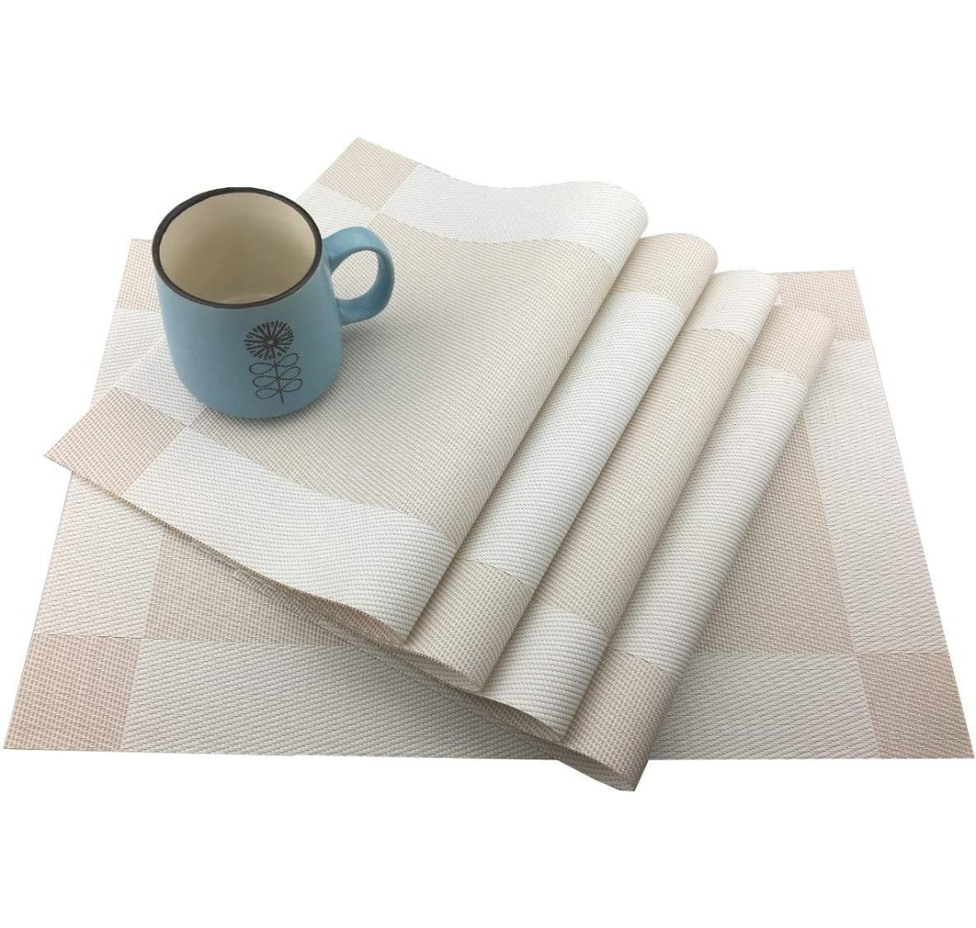 PODLOŠKE ZA STOL 4/1 30X45cm